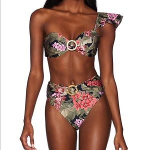 BEACH RIOT RITA BIKINI TOP FUSHIA ORCHID